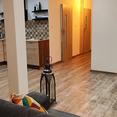 45 Apartment *